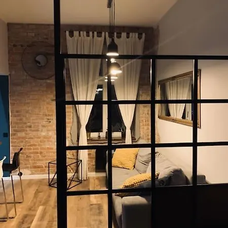 Apartment No.13-3
